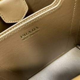 Picture of Prada Handbags _SKUfw204493142fw